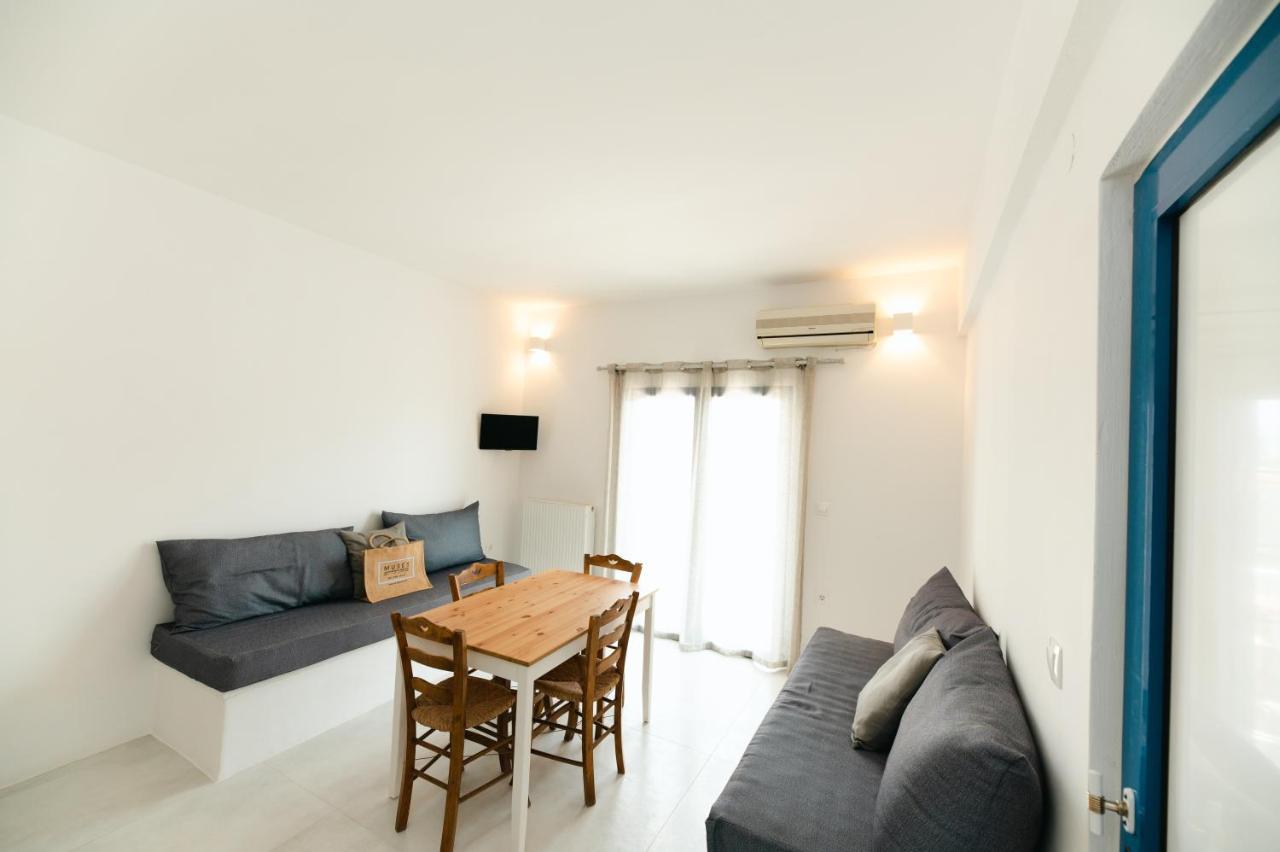Muses Apartments Agia Anna  Exterior foto